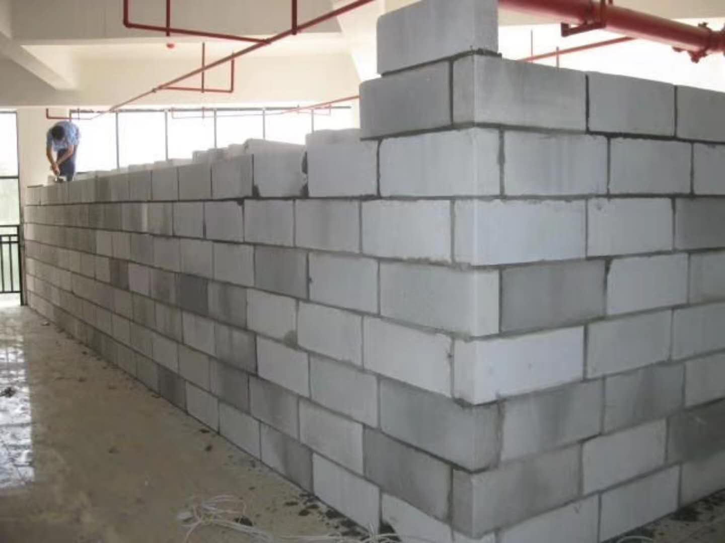 安仁蒸压加气混凝土砌块承重墙静力和抗震性能的研究